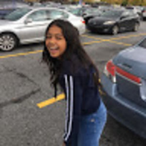 Meet your Posher, Valentina